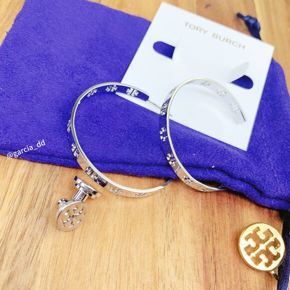 Tory Burch Eleanor Small Hoop Earrings - Silver with Dust Bag - Picture 5 of 7